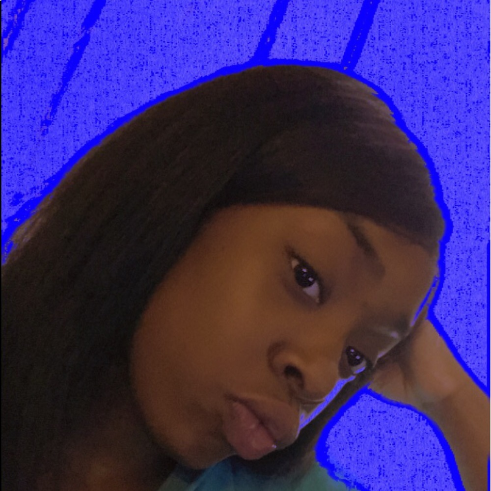 Meet your Posher, Nakiya